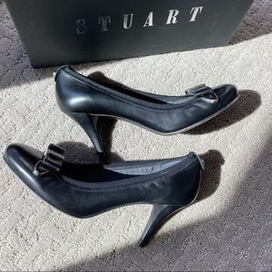 Stuart black leather heels